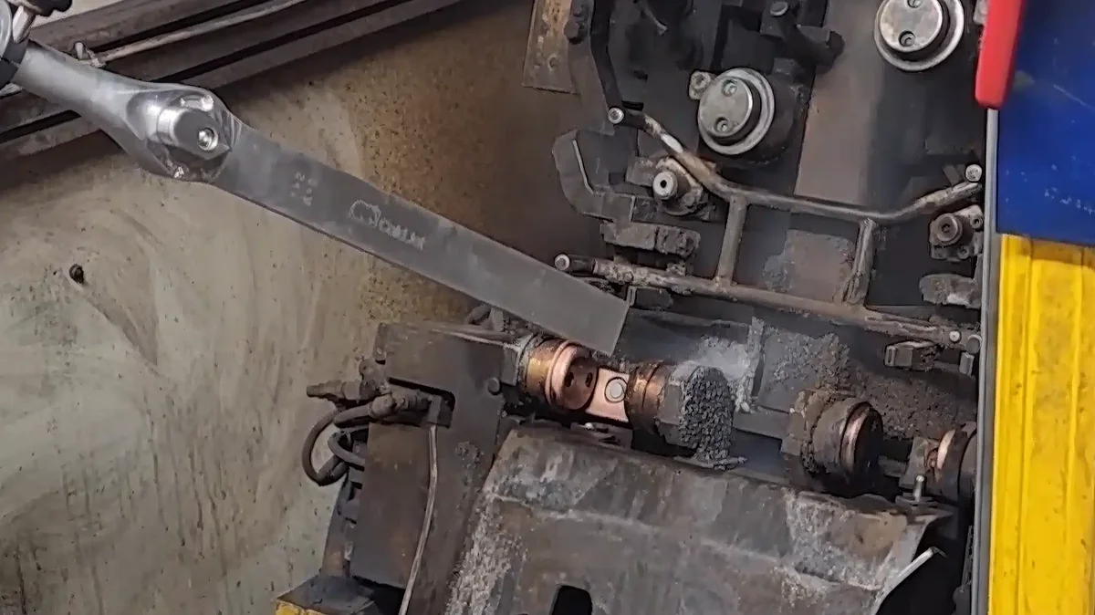 Cold Jet dry ice blasting removes weld slag and spatter in a robotic weld cell